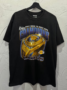 2001 Los Angeles Lakers Ring TShirt. Large
